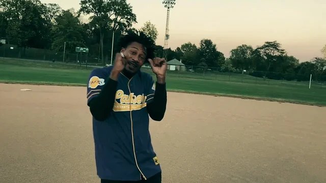 Dat Swing video still